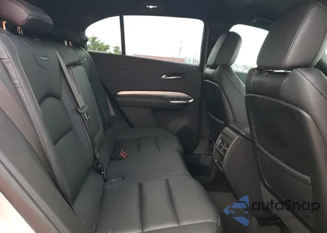 2022 Cadillac Xt4 Fwd Premium Luxury z USA, uszkodzony, nr VIN 1GYFZCR4XNF113203